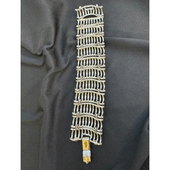 Vintage Lisner Link Bracelet - Picture 5 of 7